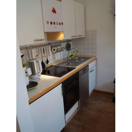 Gemutlich Eingerichtete Maisonette-wohnung Mit Balkon Und Ausblick Auf Berglandschaft * אוברשטאופן